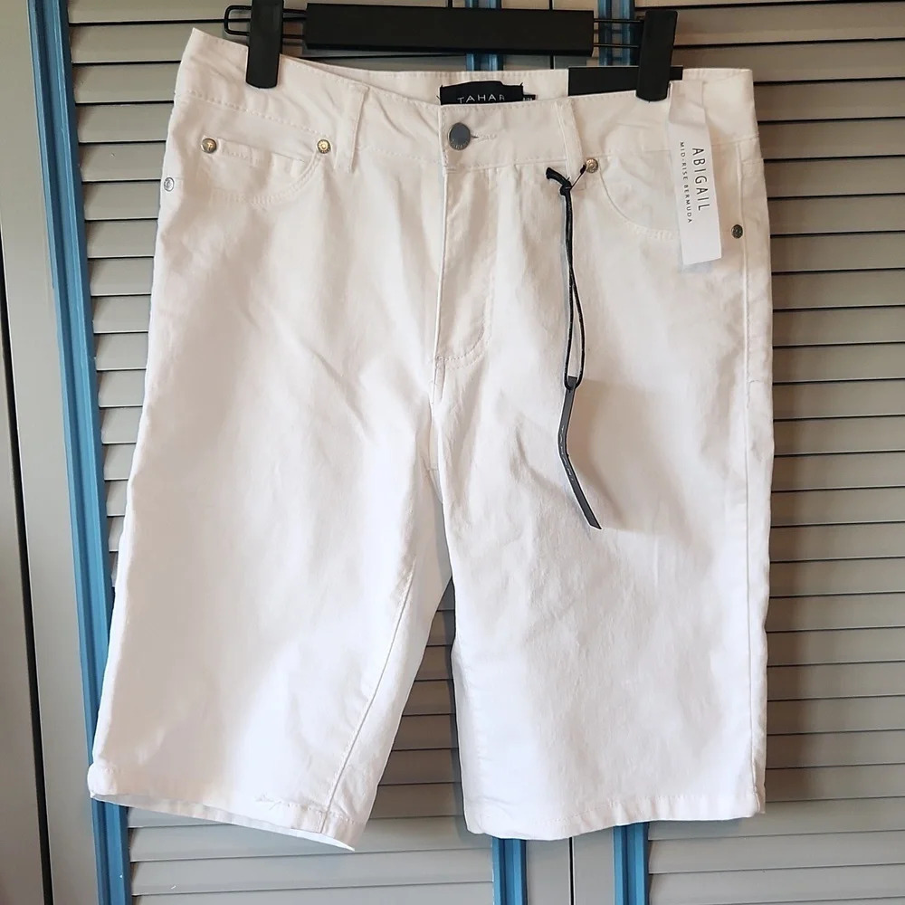 Tahari White Abigail Bermuda Shorts - Picture 2 of 13